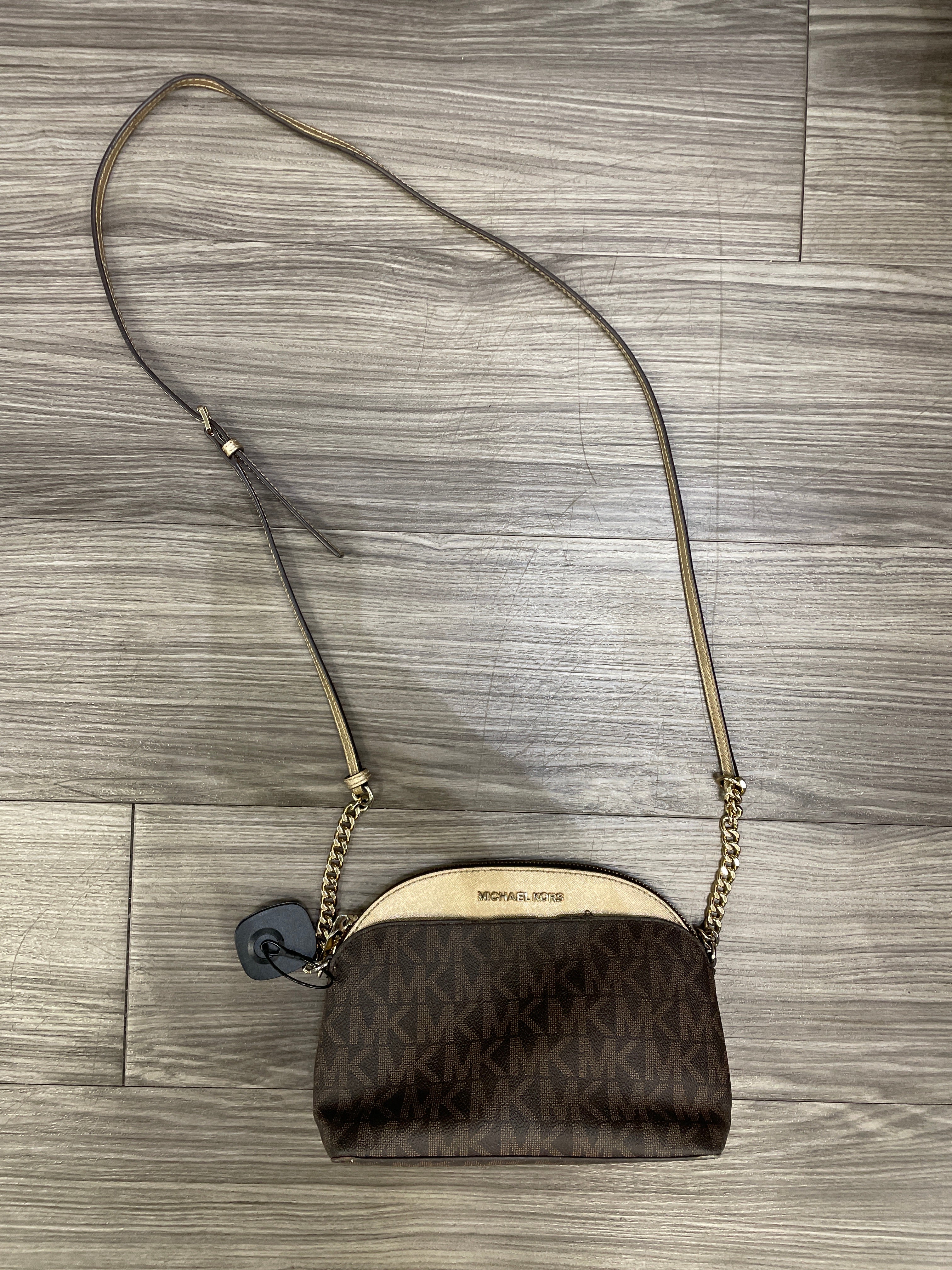 Crossbody Designer Michael Kors. Size Medium