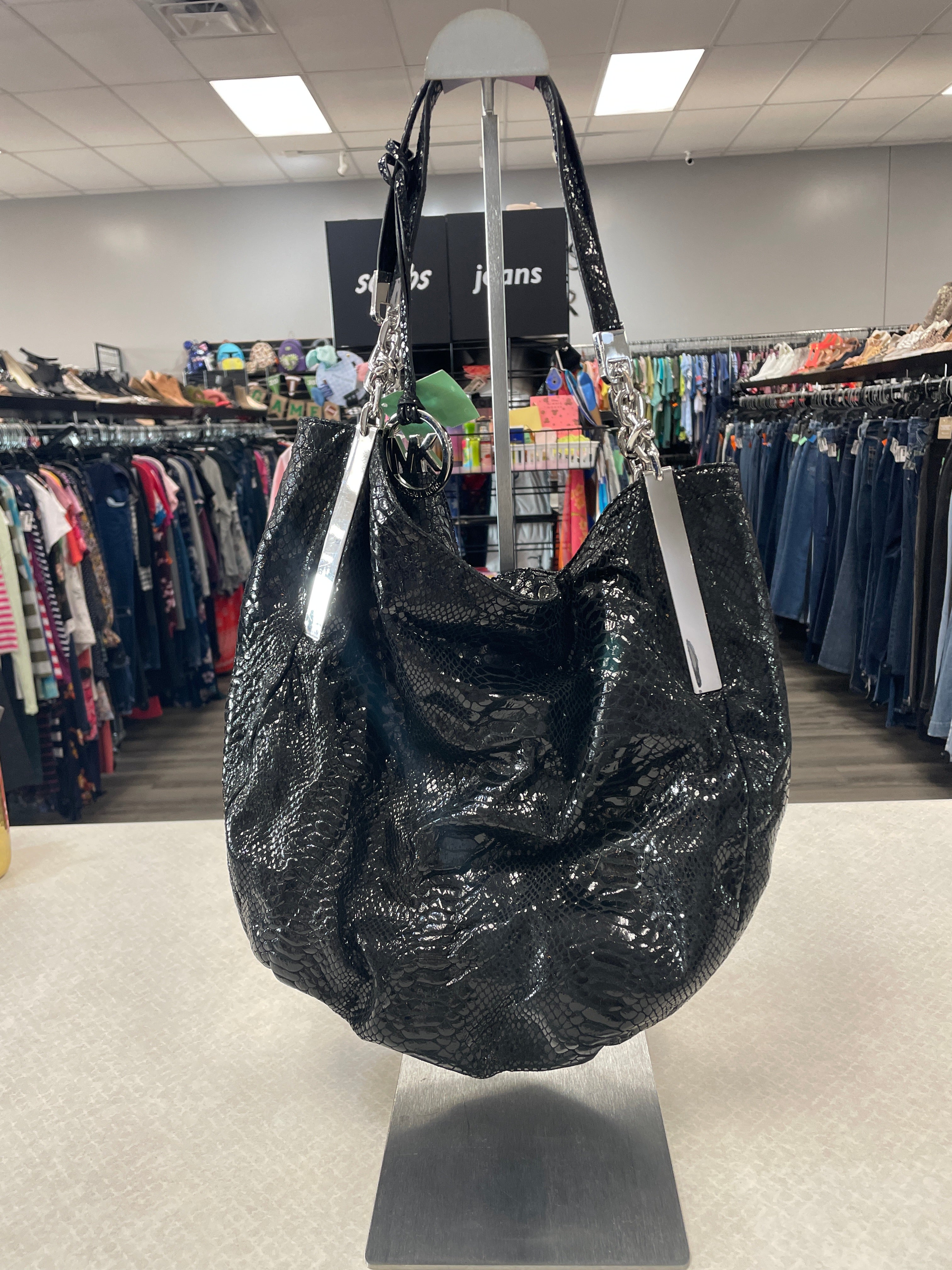 Handbag Designer By Michael Kors. Size: Medium