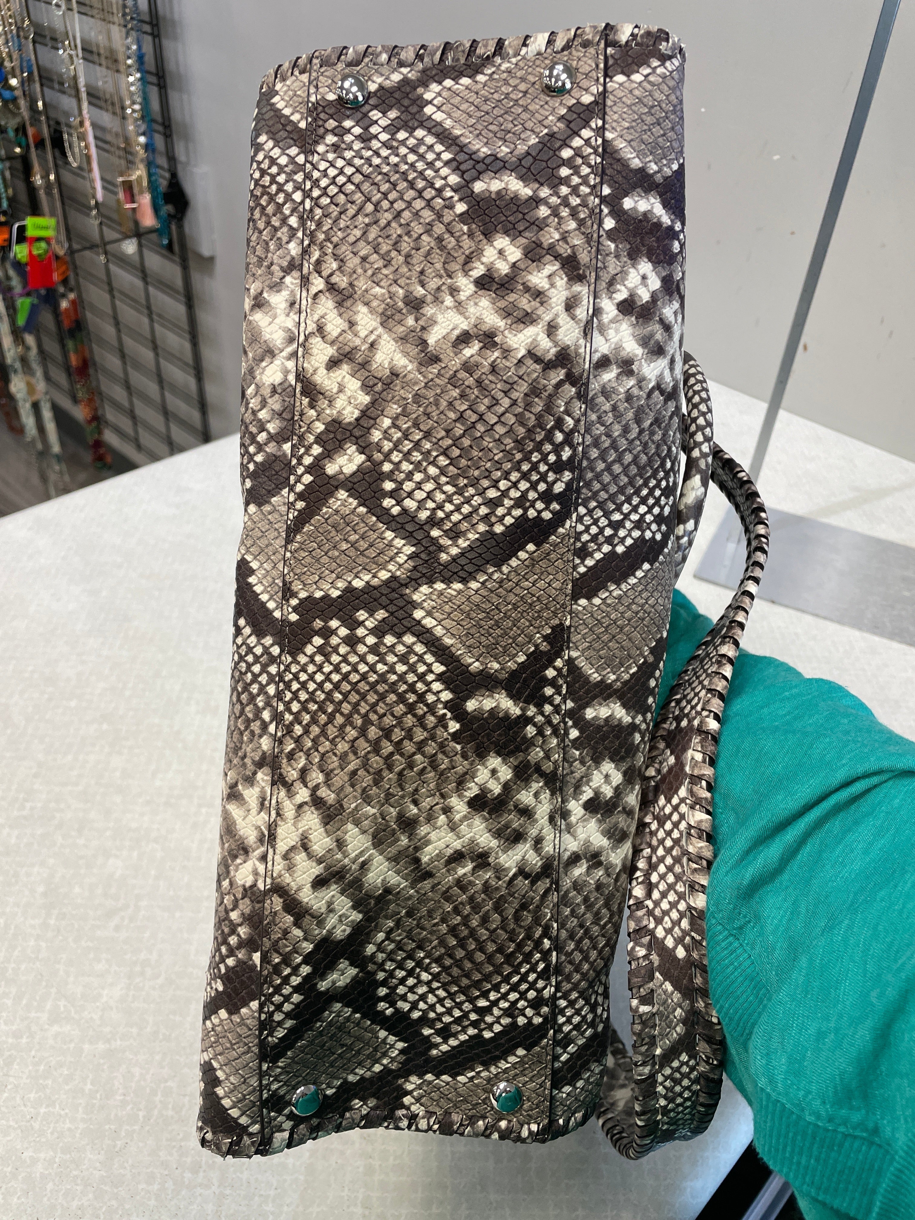 Handbag Designer Michael Kors. Size Large