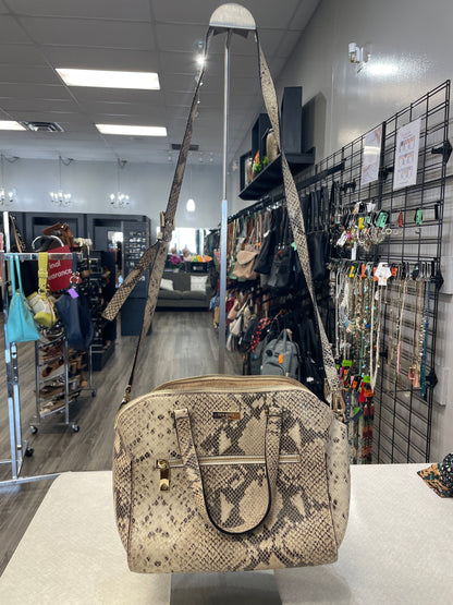 Handbag Designer Kate Spade. Size Medium