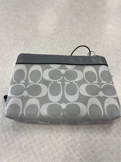 Wallet Designer Coach. Size Small