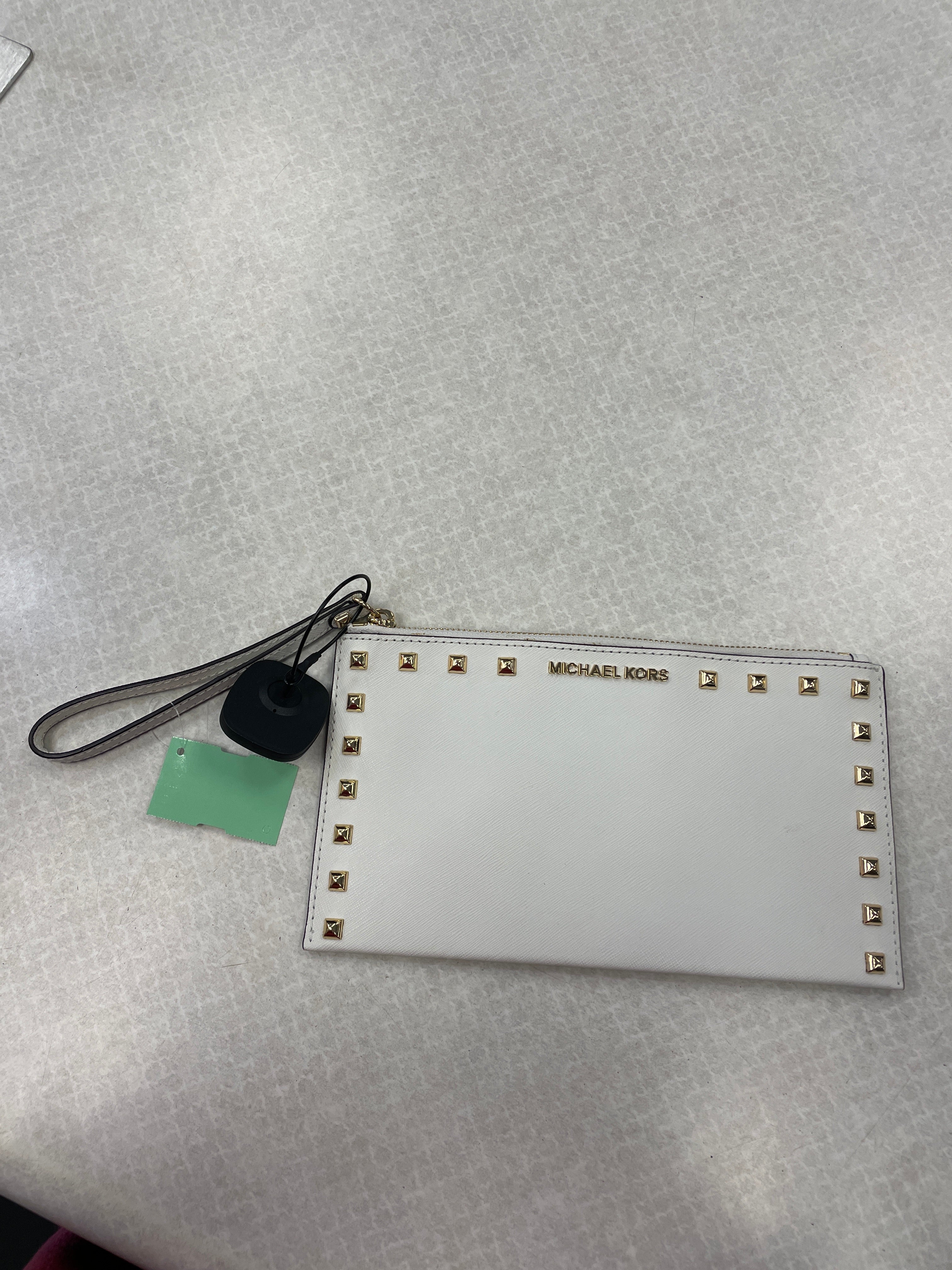 Wristlet Designer By Michael Kors. Size: Medium