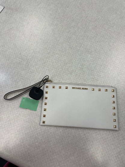 Wristlet Designer By Michael Kors. Size: Medium