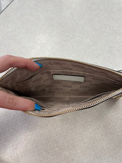 Wristlet Designer By Michael Kors. Size: Medium