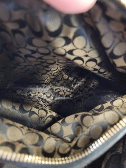 Handbag Designer By Coach. Size: Large