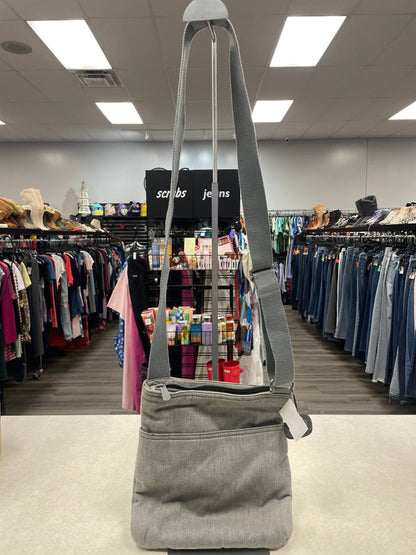 Crossbody By Thirty One. Size: Medium