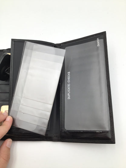 Wallet By Buxton. Size: Small