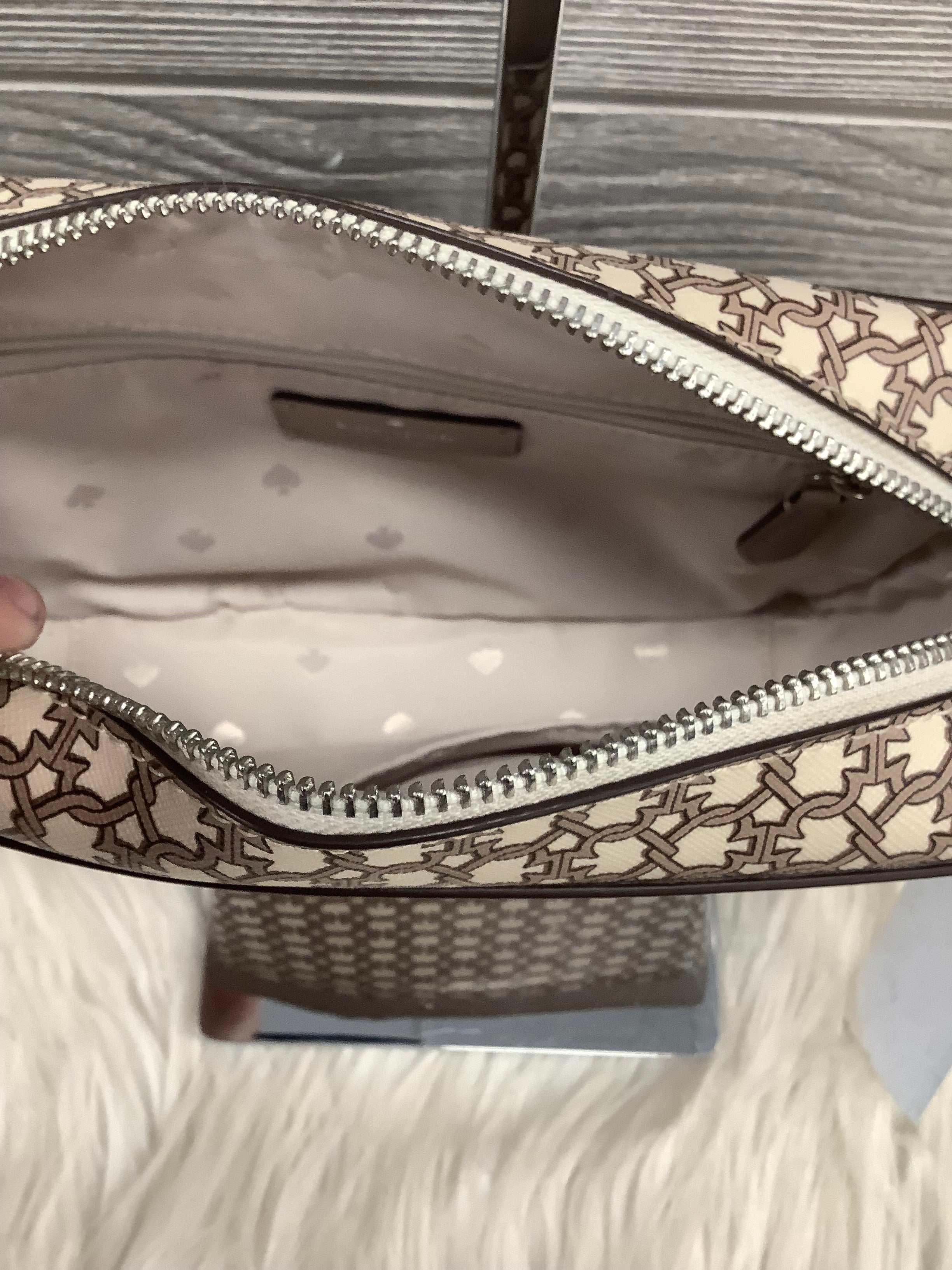 Crossbody Designer Kate Spade. Size Medium