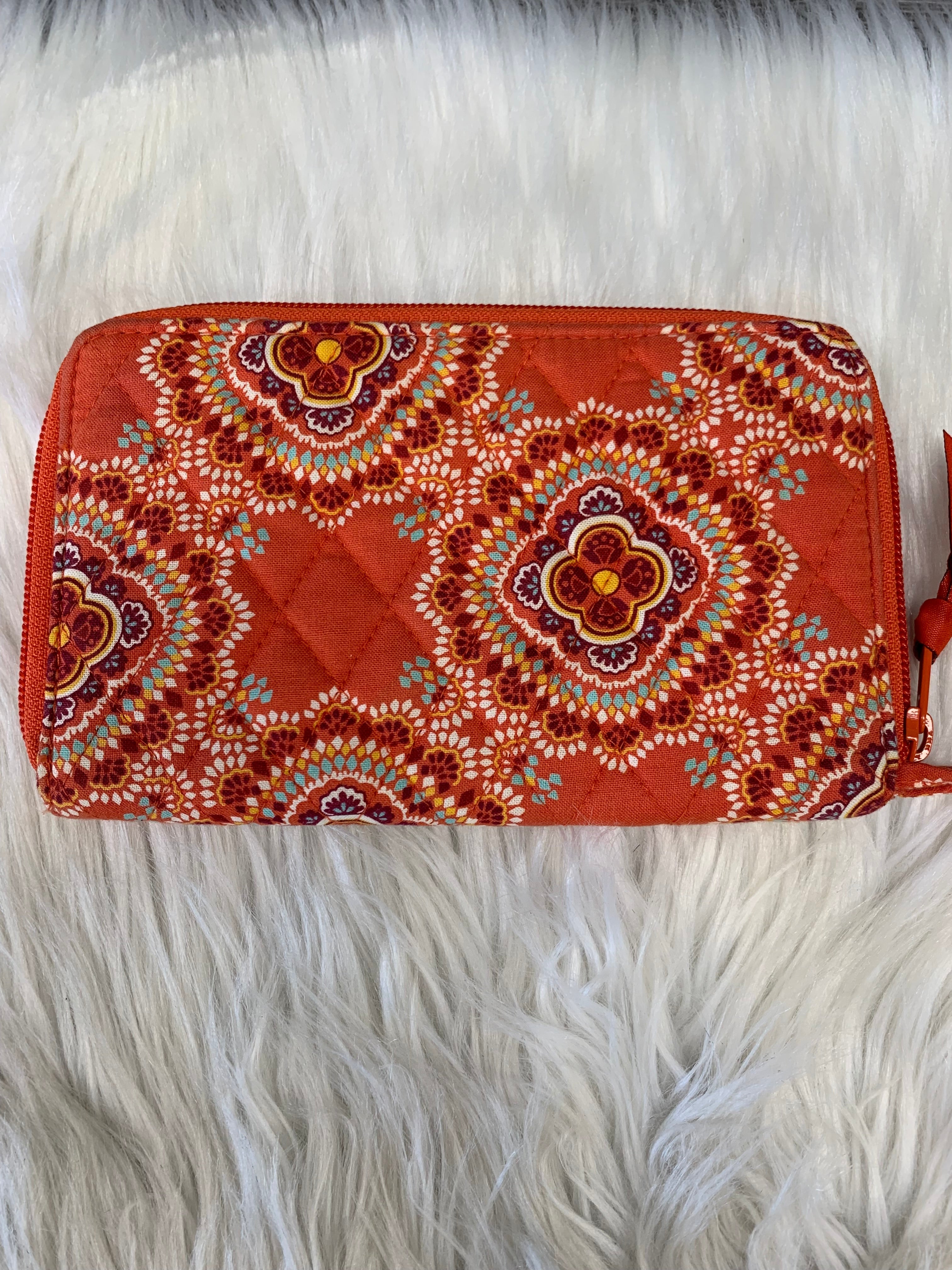Wallet By Vera Bradley. Size: Large