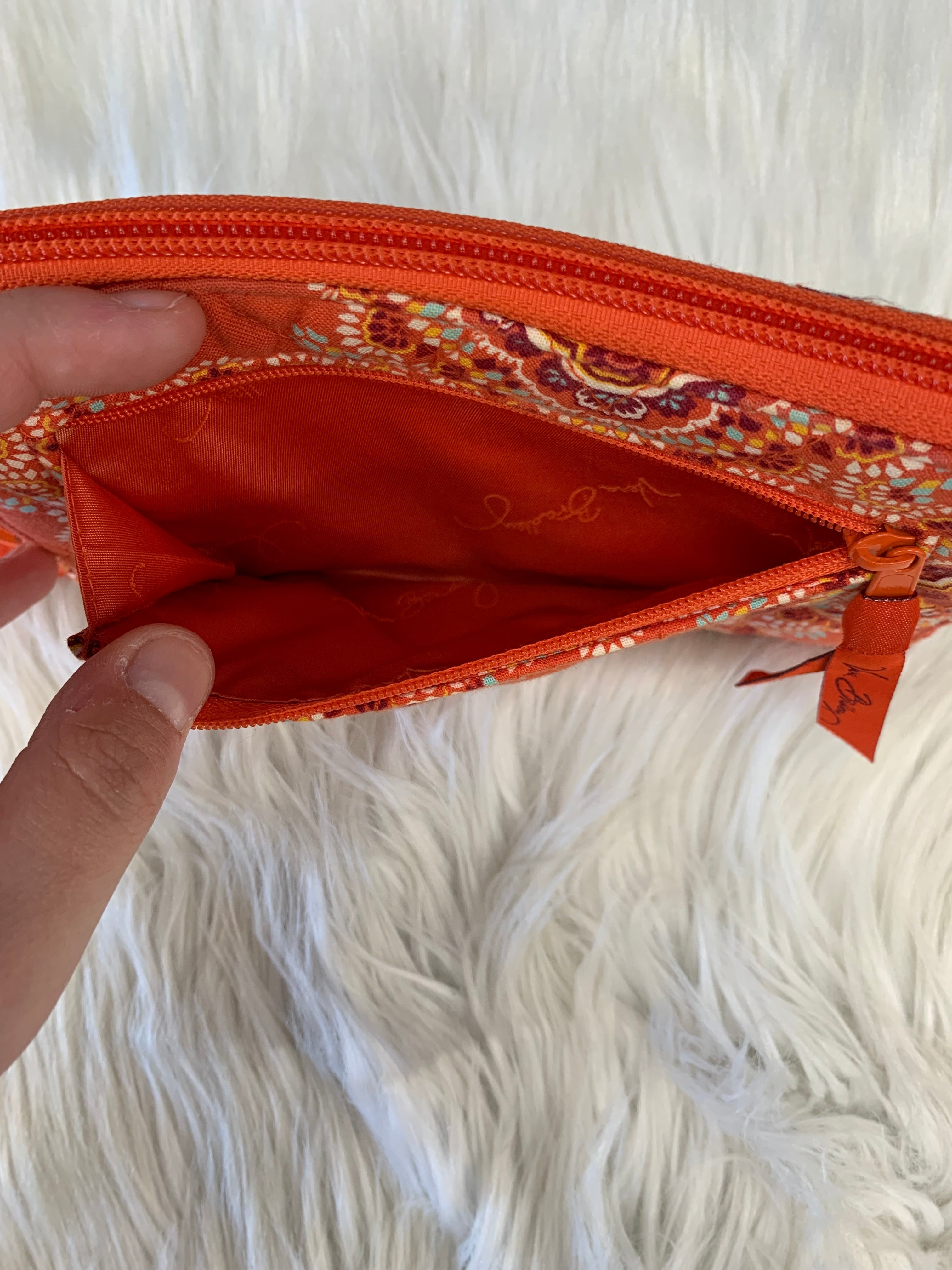 Wallet By Vera Bradley. Size: Large