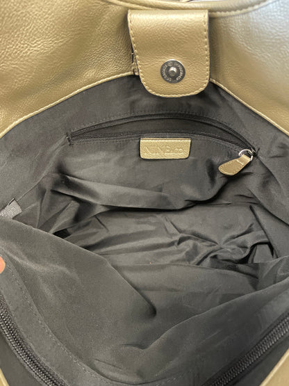 Handbag By Nine And Company. Size: Medium