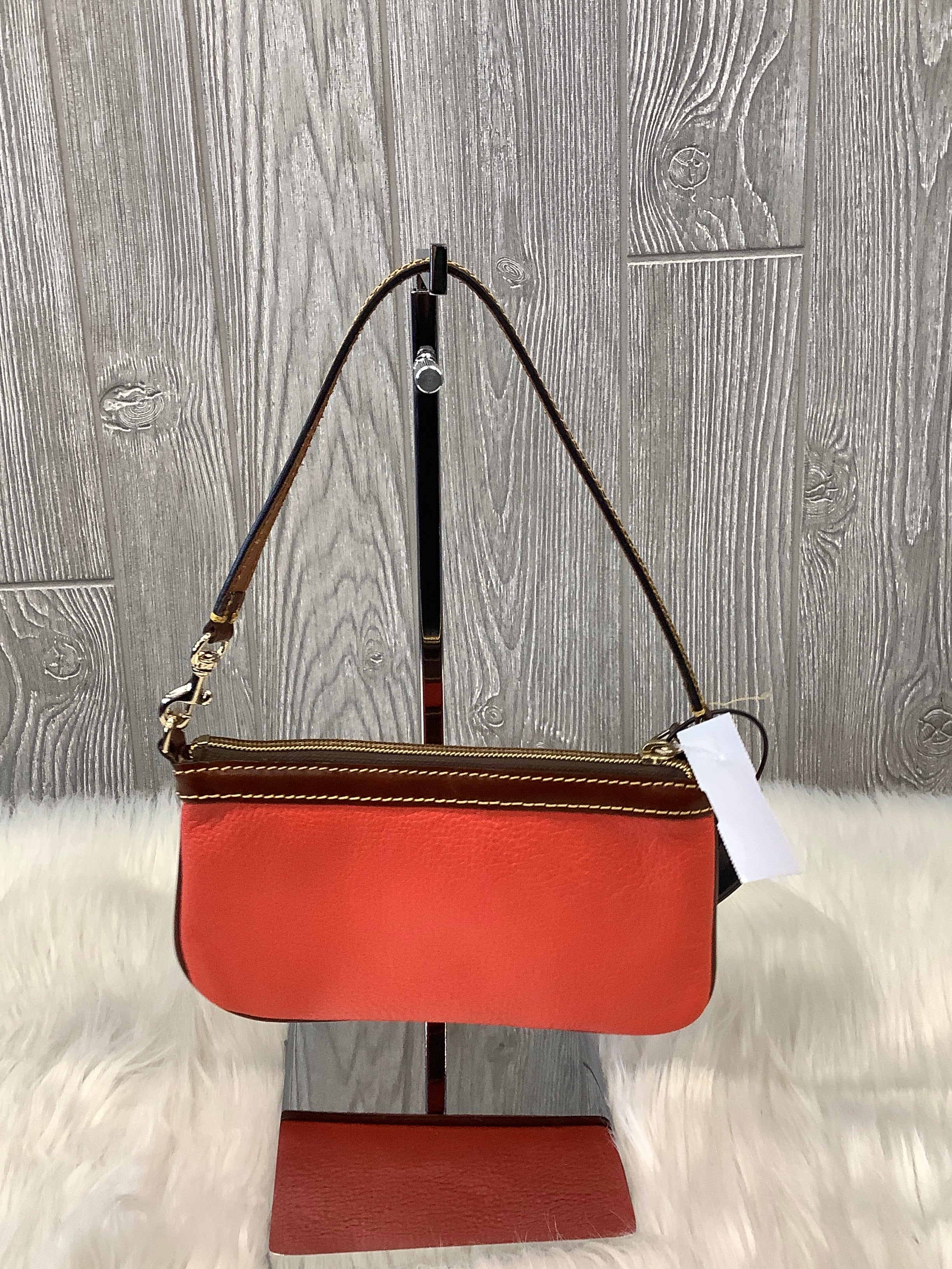 Wristlet Designer By Dooney And Bourke. Size: Medium