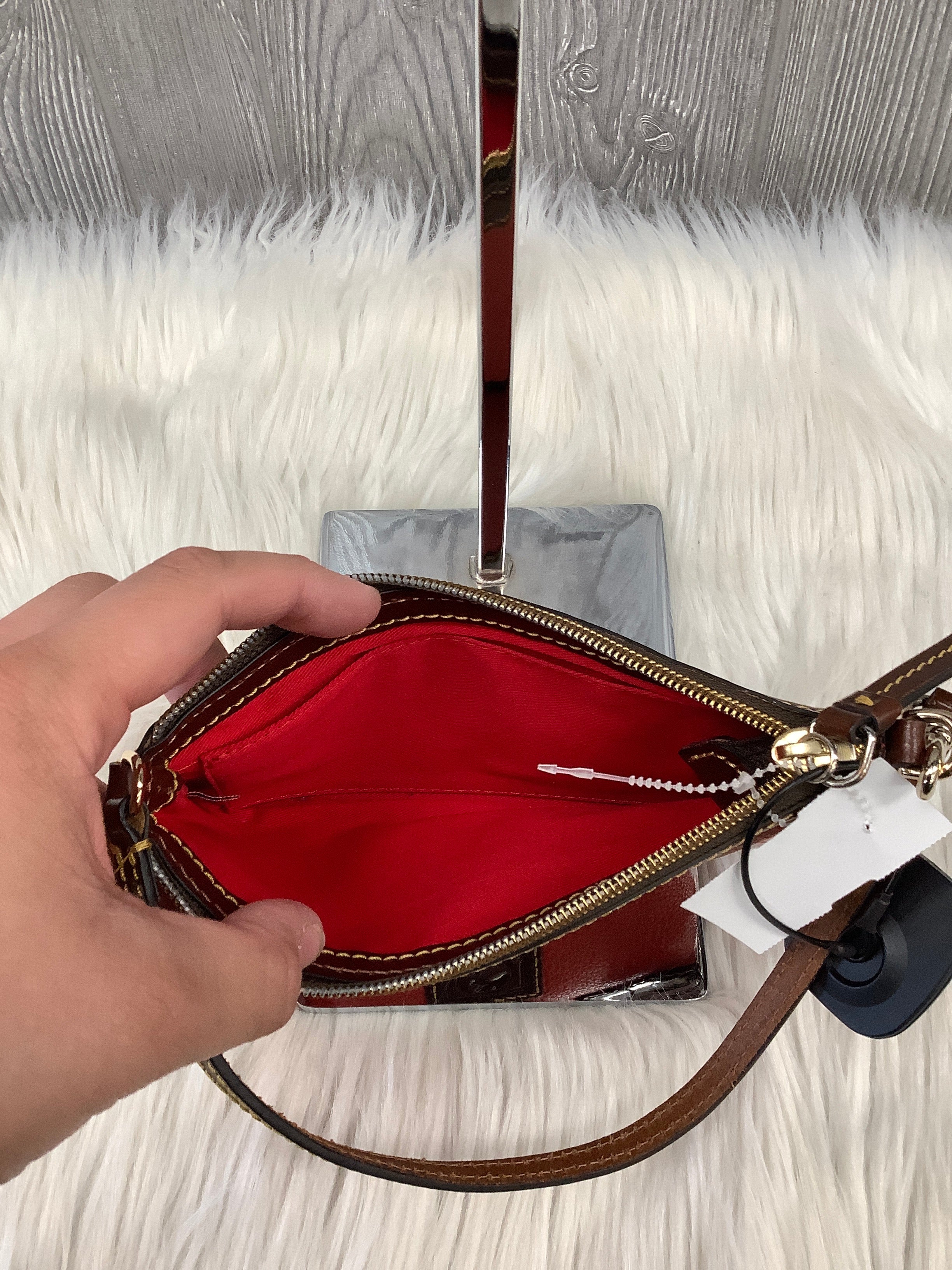 Wristlet Designer By Dooney And Bourke. Size: Medium