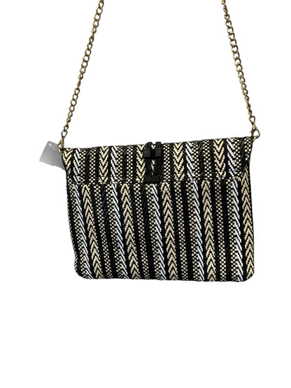 Crossbody By Clothes Mentor. Size: Small