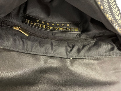 Crossbody By Clothes Mentor. Size: Small