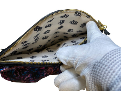 Crossbody By Juicy Couture. Size: Large