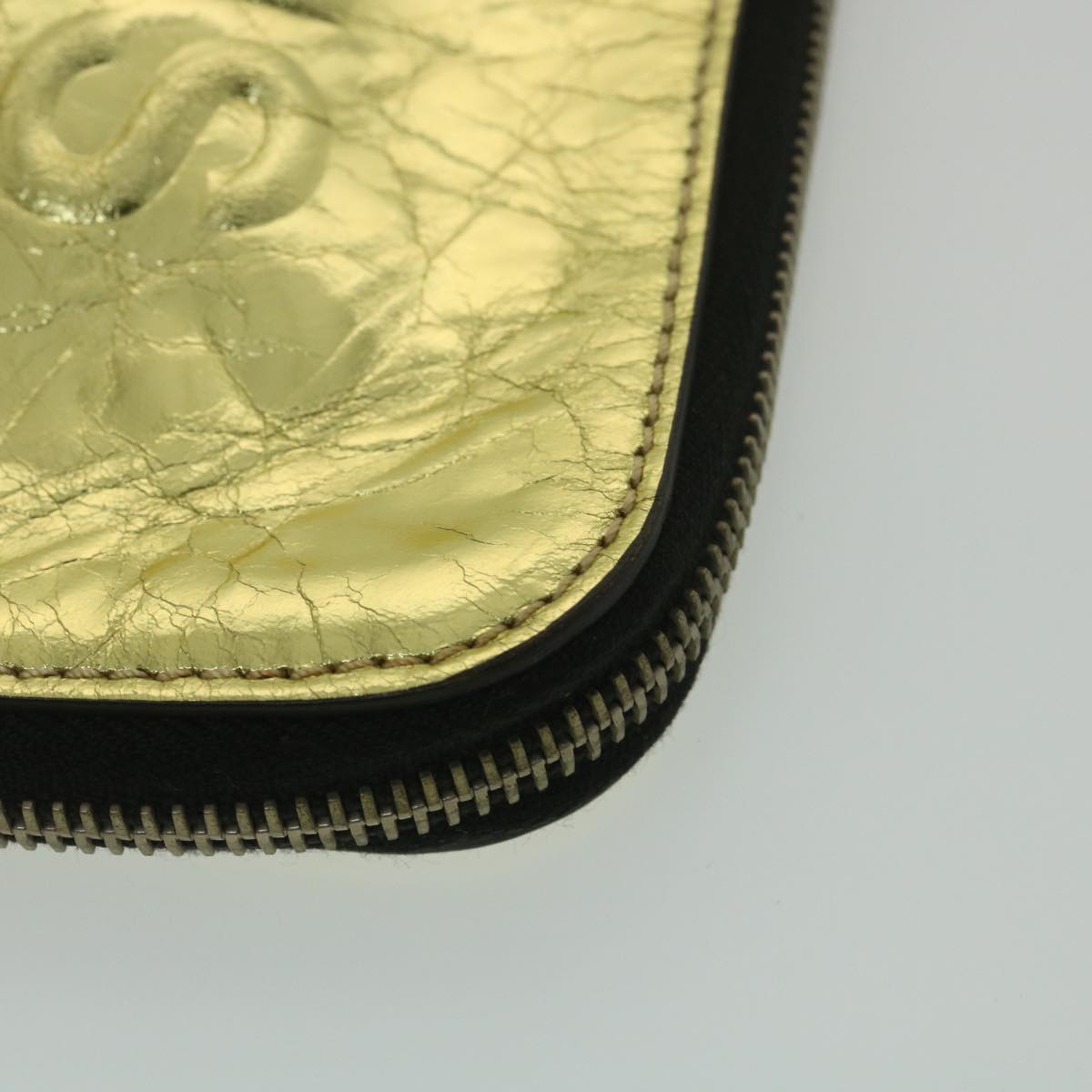 Top Quality Chanel Clutch Bag Metallic Leather Gold A82164 CC Auth 38172