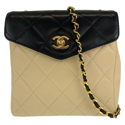 Top Quality Chanel Vintage Lambskin Matelasse Turnlock Crossbody