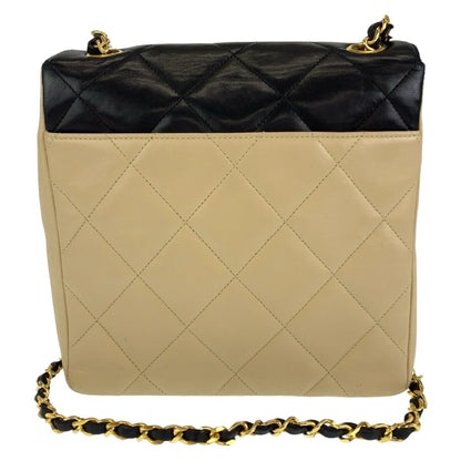 Top Quality Chanel Vintage Lambskin Matelasse Turnlock Crossbody