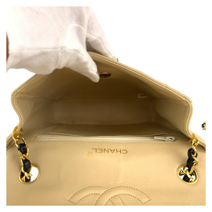 Top Quality Chanel Vintage Lambskin Matelasse Turnlock Crossbody