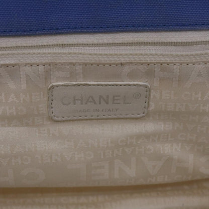 Top Quality Chanel Chain Tote Bag No5 Canvas White CC Auth 49901