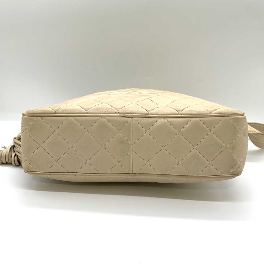 Top Quality Chanel Lambskin Matelasse Shoulder Bag Beige
