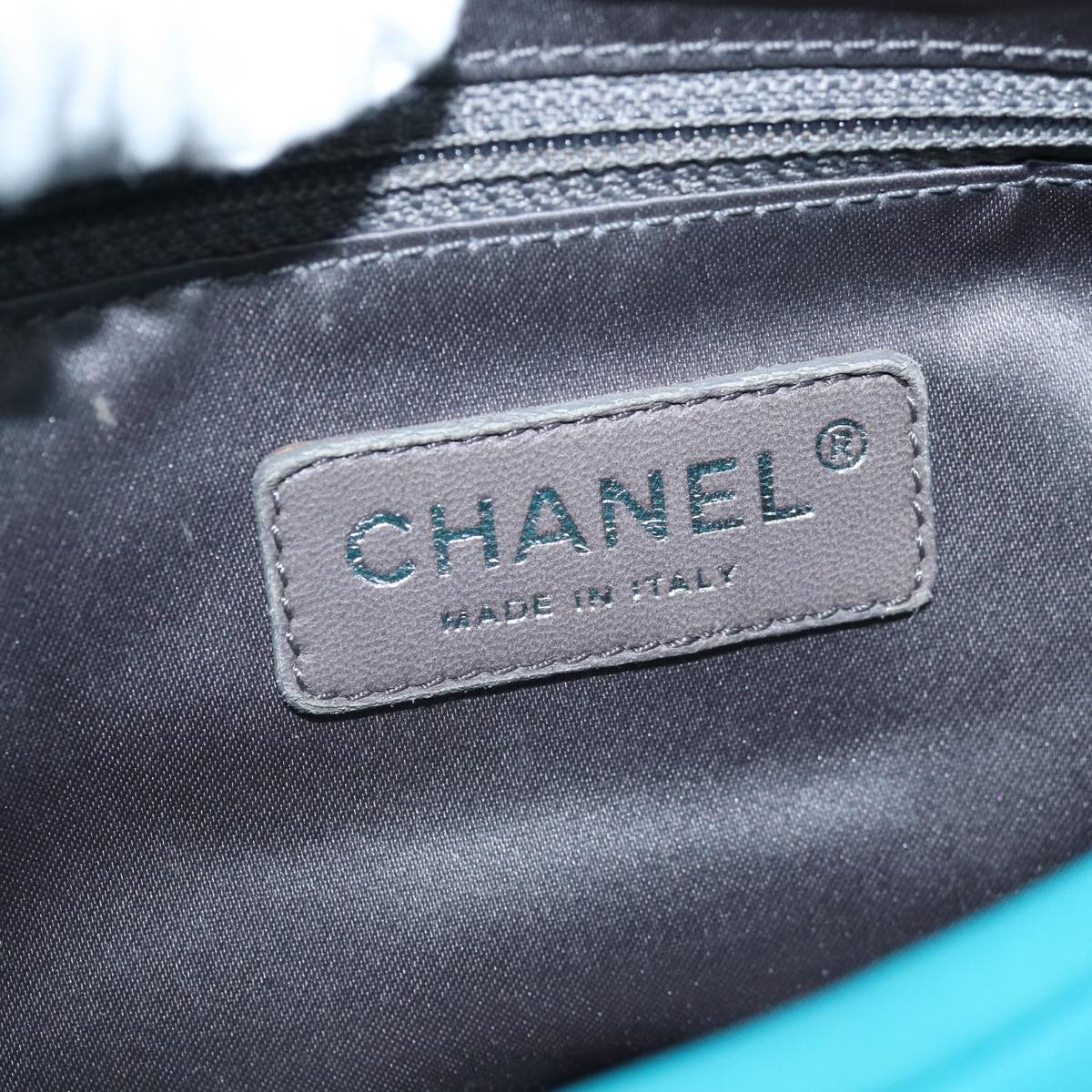 Top Quality Chanel Chain Shoulder Bag Nylon Blue CC Auth 74407A