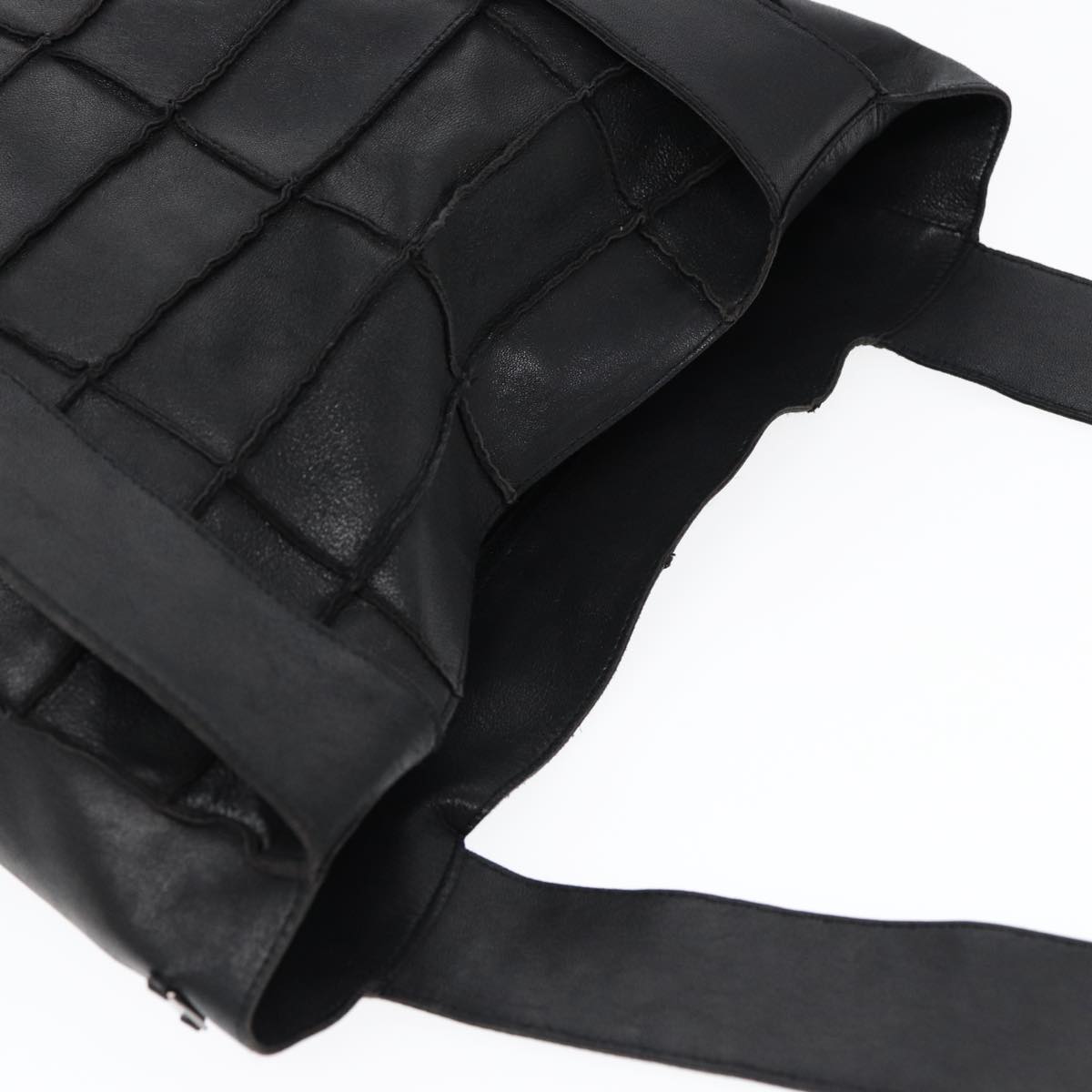 Top Quality Chanel Choco Bar Shoulder Bag Lamb Skin Black CC Auth 88626