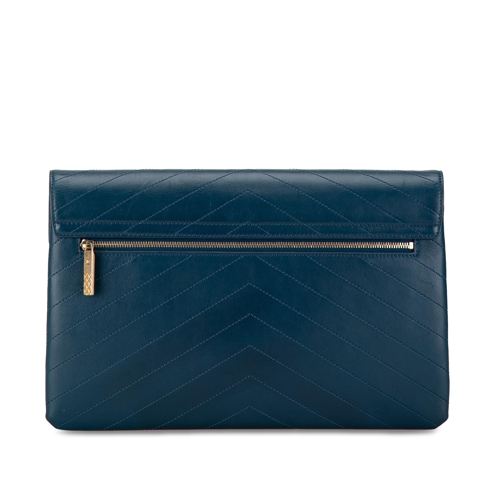 Top Quality Chanel CC Chevron Calfskin Envelope Clutch (SHG-Nah7n1)