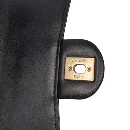 Top Quality Chanel CC Quilted Calfskin Round Moon Messenger Flap (SHG-73W0oy)