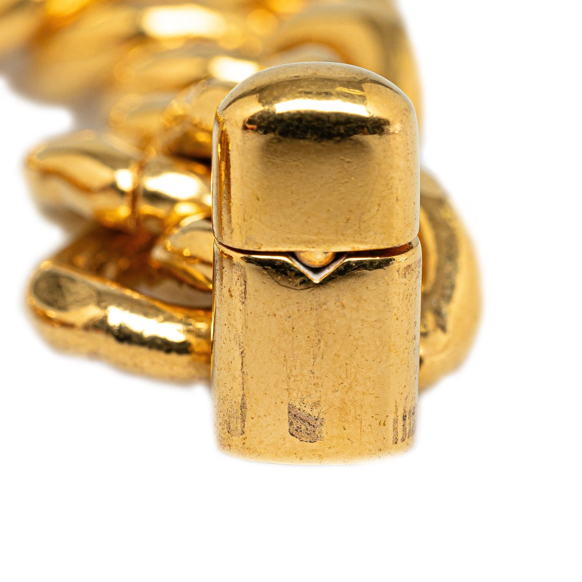 Top Quality Chanel CC Turnlock Chain Bracelet (SHG-dz1t30)
