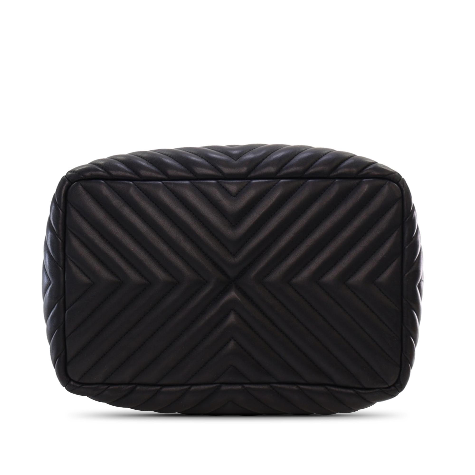 Top Quality Chanel Chevron Calfskin Urban Spirit Bucket Bag (SHG-1h2tvq)