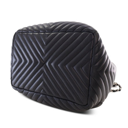 Top Quality Chanel Chevron Calfskin Urban Spirit Bucket Bag (SHG-1h2tvq)