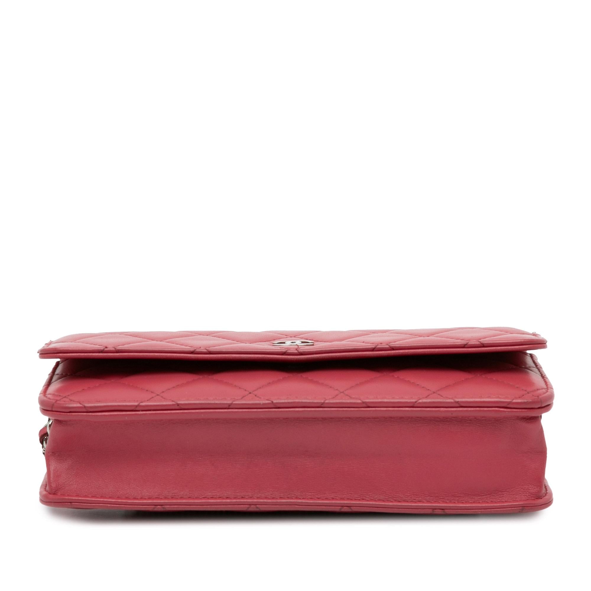 Top Quality Chanel Classic Lambskin Wallet on Chain (SHG-kmkl8K)