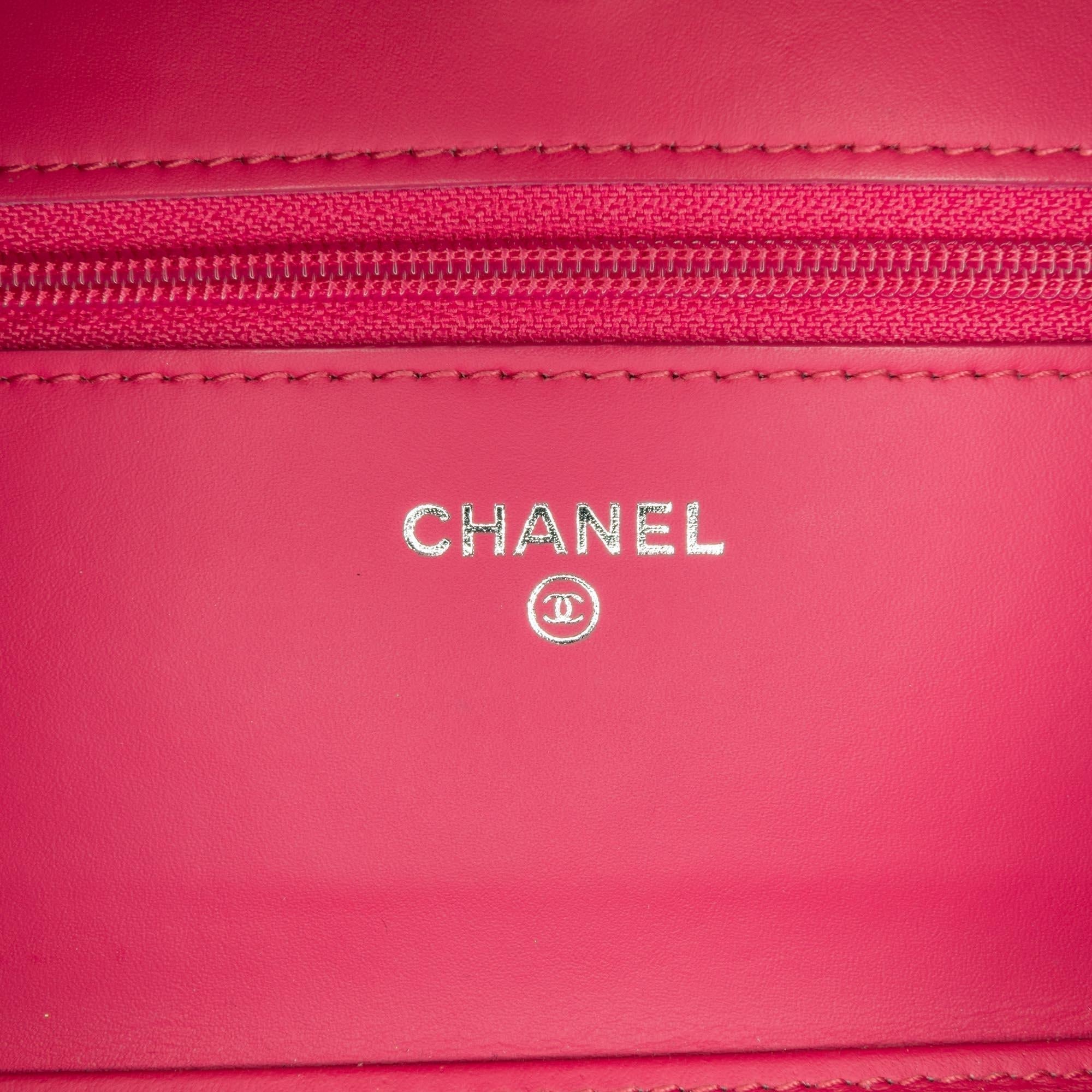 Top Quality Chanel Classic Patent Wallet On Chain (SHG-A2wDHs)