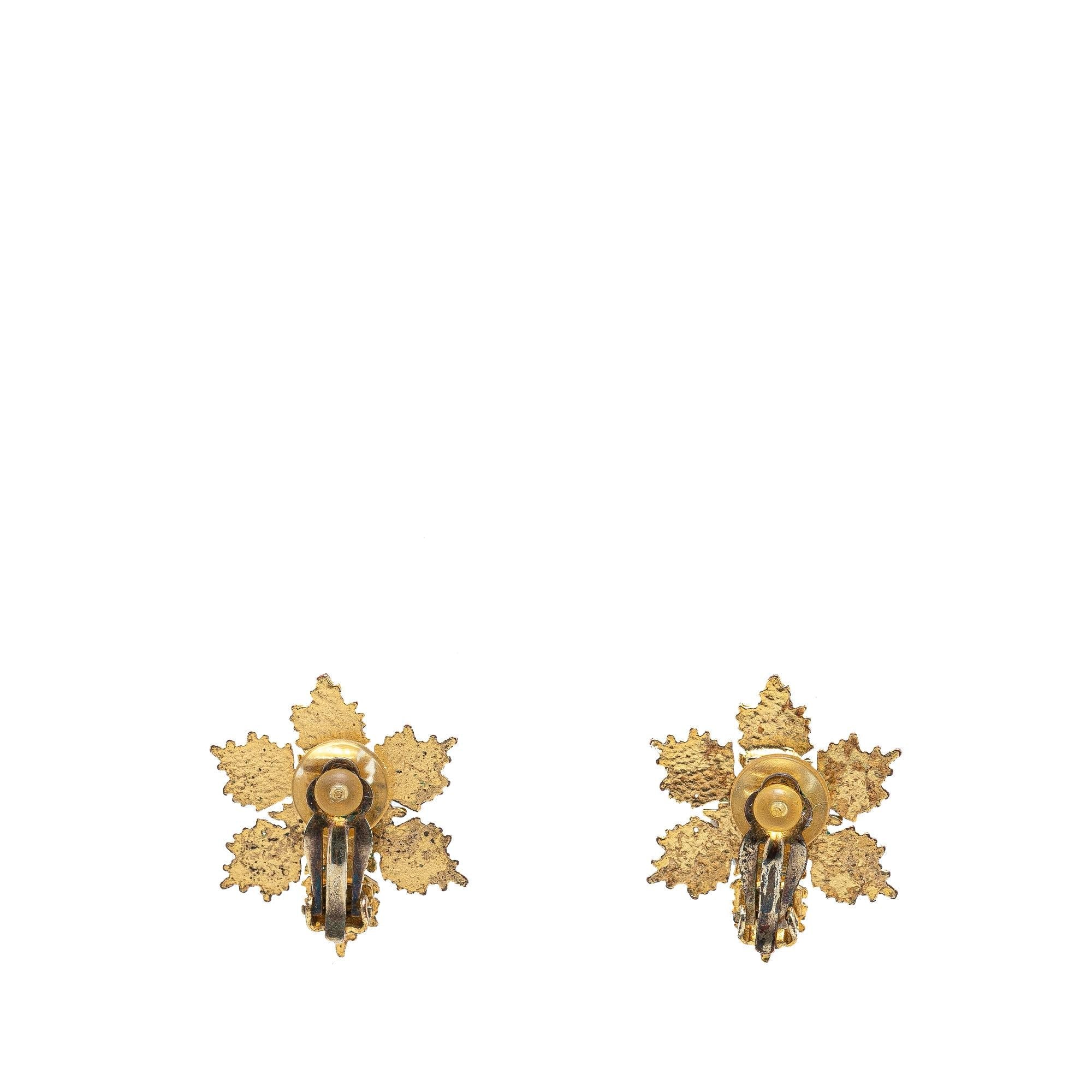 Top Quality Chanel Gold Plated CC Snowflake Clip On Earrings (SHG-YknS9B)