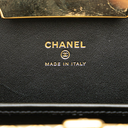 Top Quality Chanel Large Glazed Goatskin Box With Chain (SHG-2qsdiw)