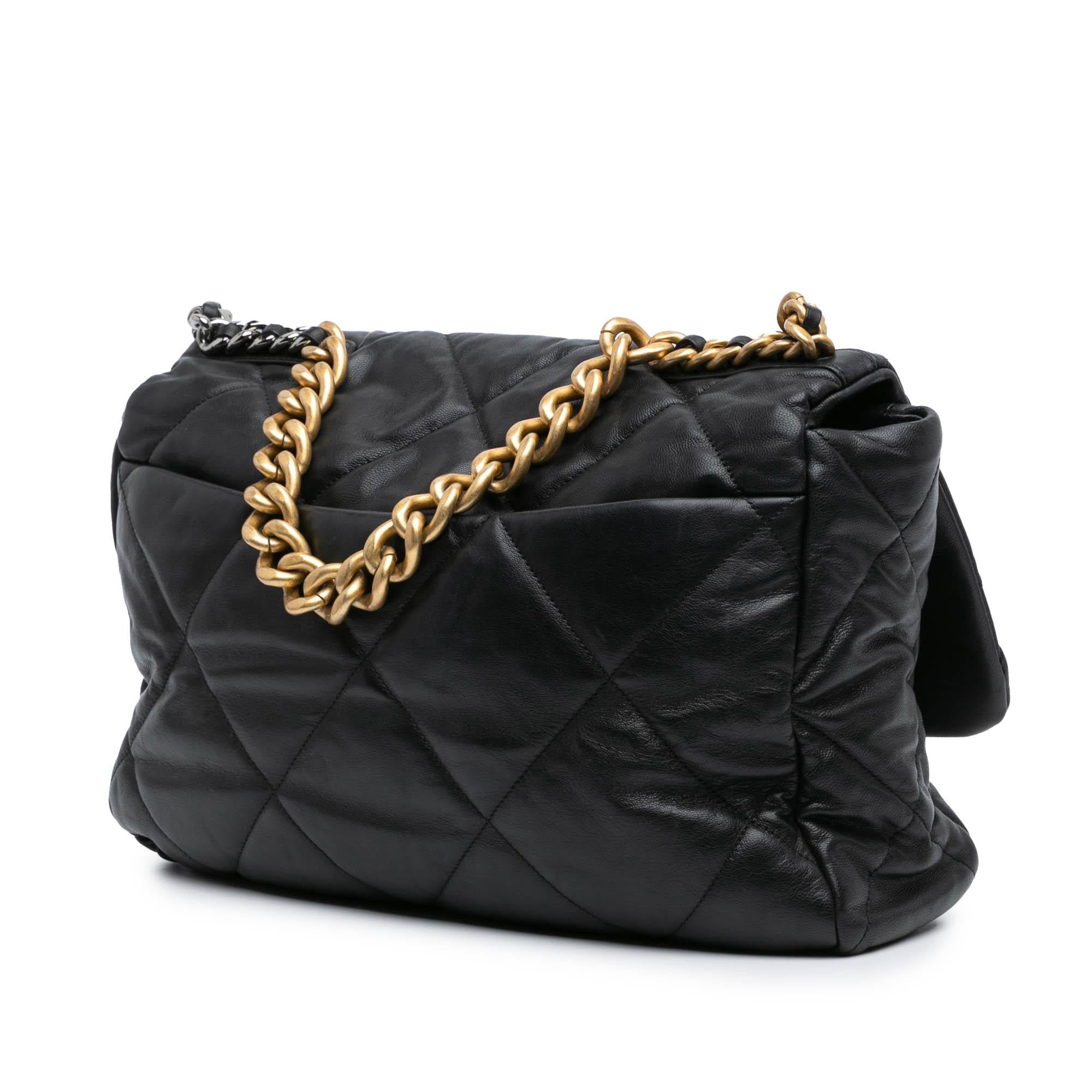 Top Quality Chanel Maxi Lambskin 19 Flap (SHG-zMPWQD)