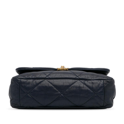 Top Quality Chanel Maxi Lambskin 19 Flap (SHG-GKlJ3G)
