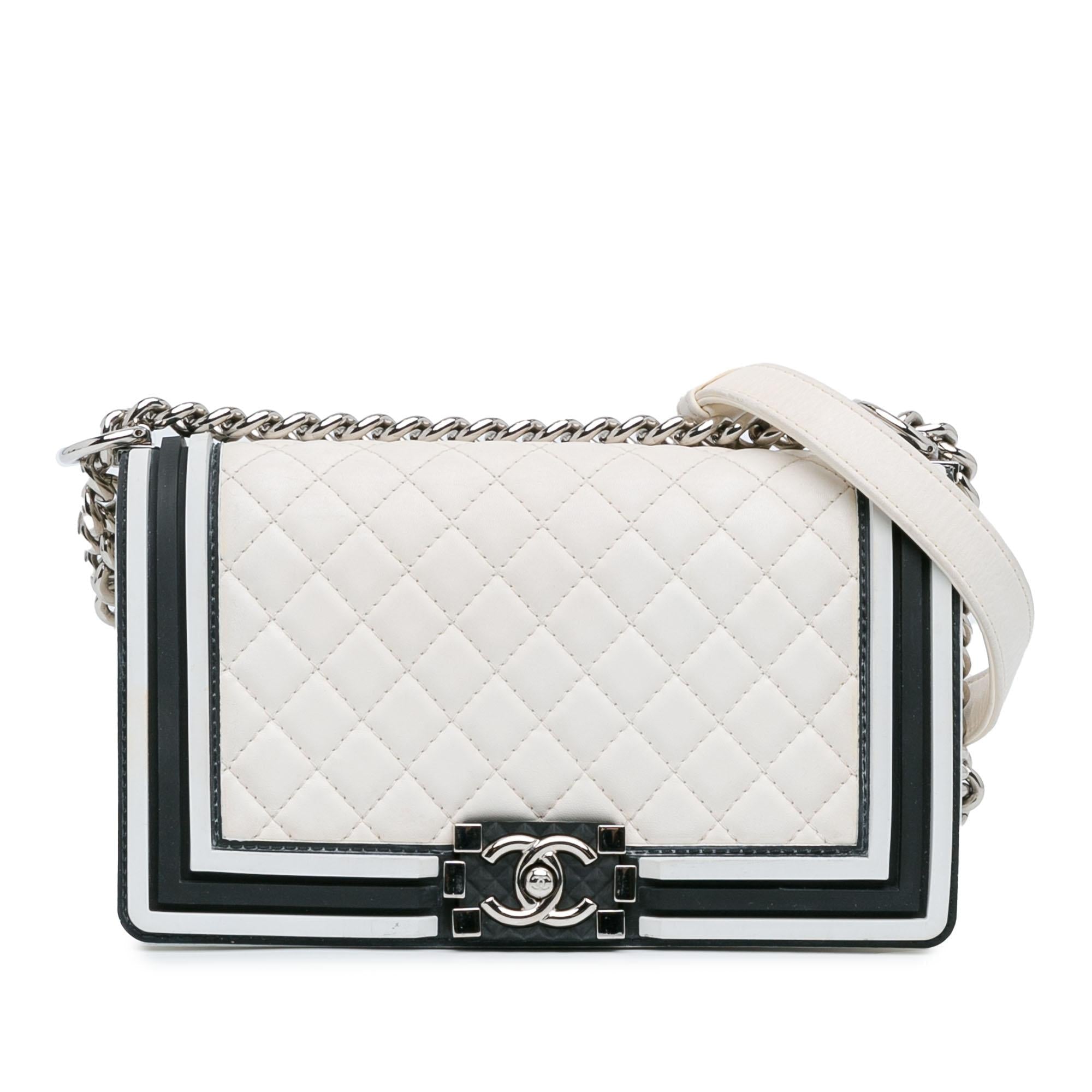 Top Quality Chanel Medium Bicolor Lambskin and Rubber Boy Flap (SHG-hH7LGi)