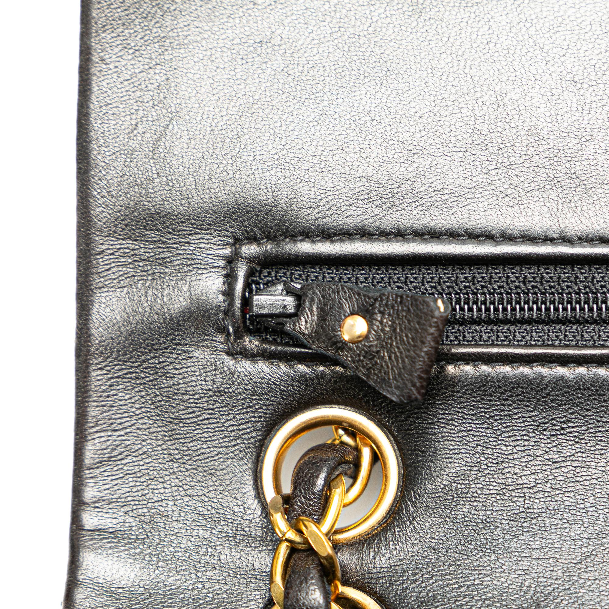 Top Quality Chanel Medium Classic Lambskin Double Flap (SHG-JJIzds)