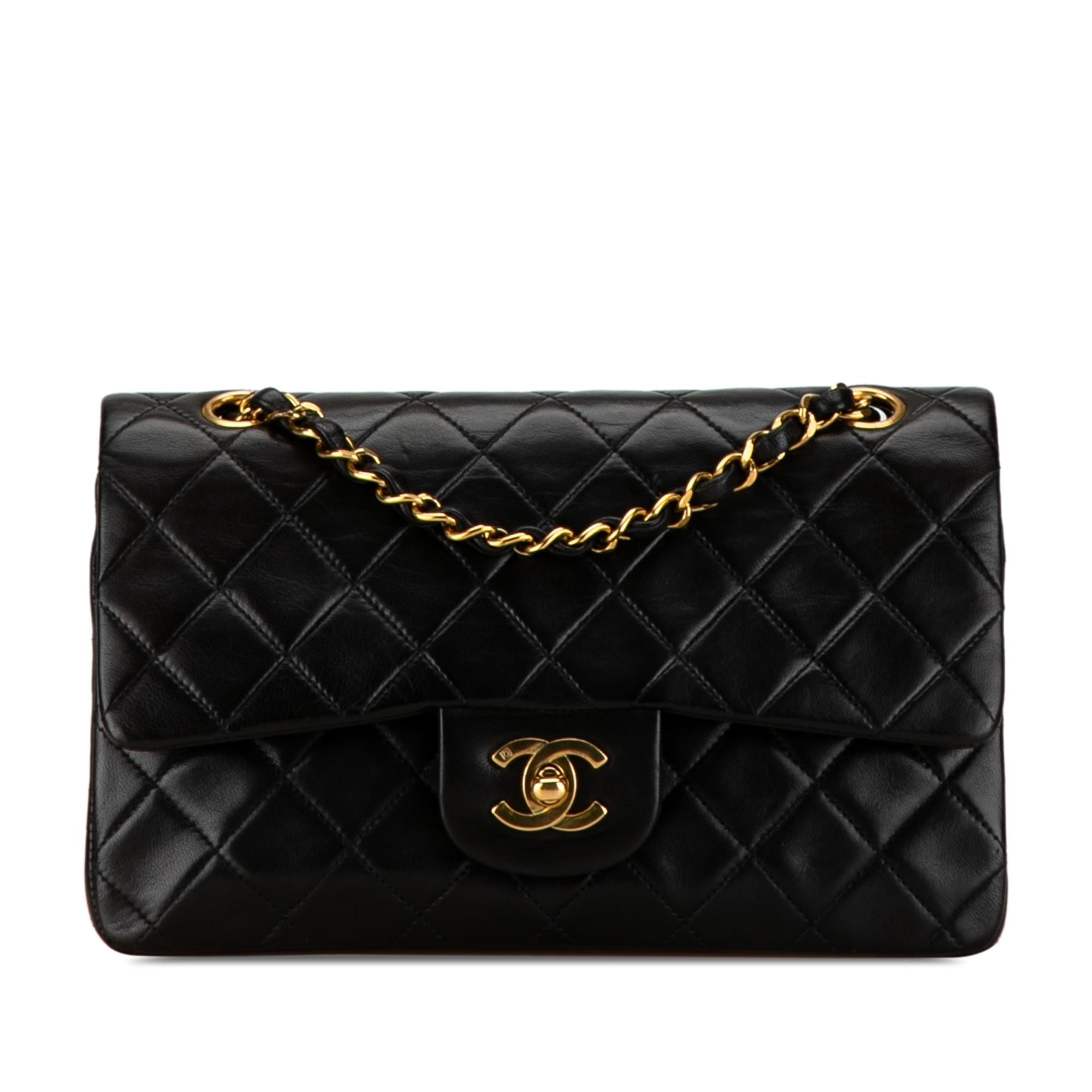 Top Quality Chanel Medium Classic Lambskin Double Flap (SHG-JJIzds)