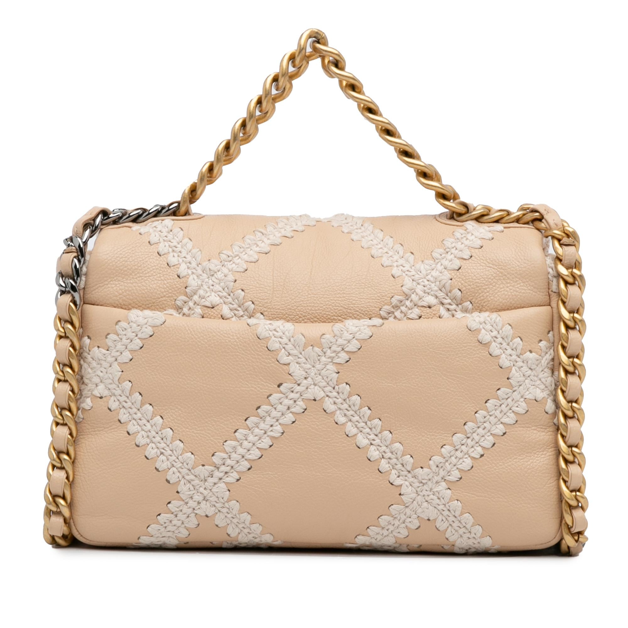 Top Quality Chanel Medium Crochet and Calfskin 19 Flap Bag (SHG-5tvBOl)