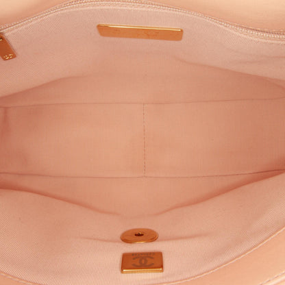 Top Quality Chanel Medium Lambskin 19 Flap (SHG-WwoWUd)