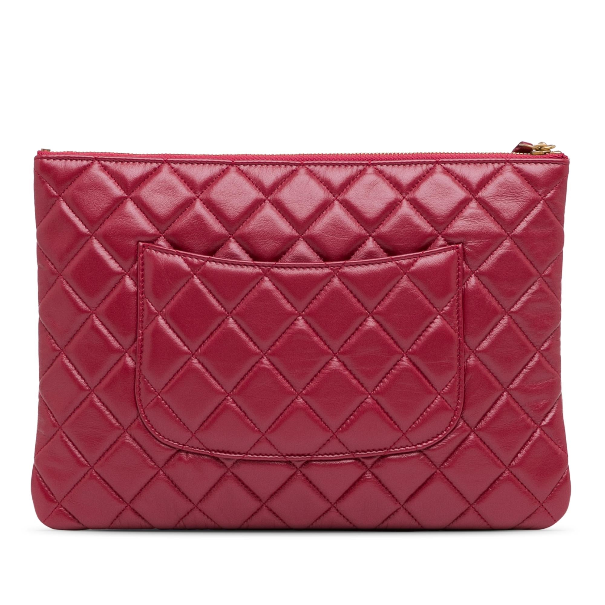 Top Quality Chanel Medium Quilted Lambskin O Case Clutch (SHG-wDy0Mj)