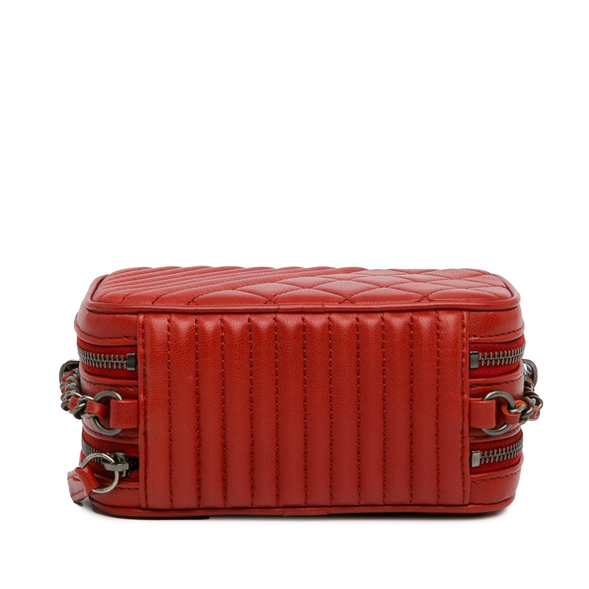 Top Quality Chanel Mini Coco Boy Camera Bag (SHG-qdlenn)