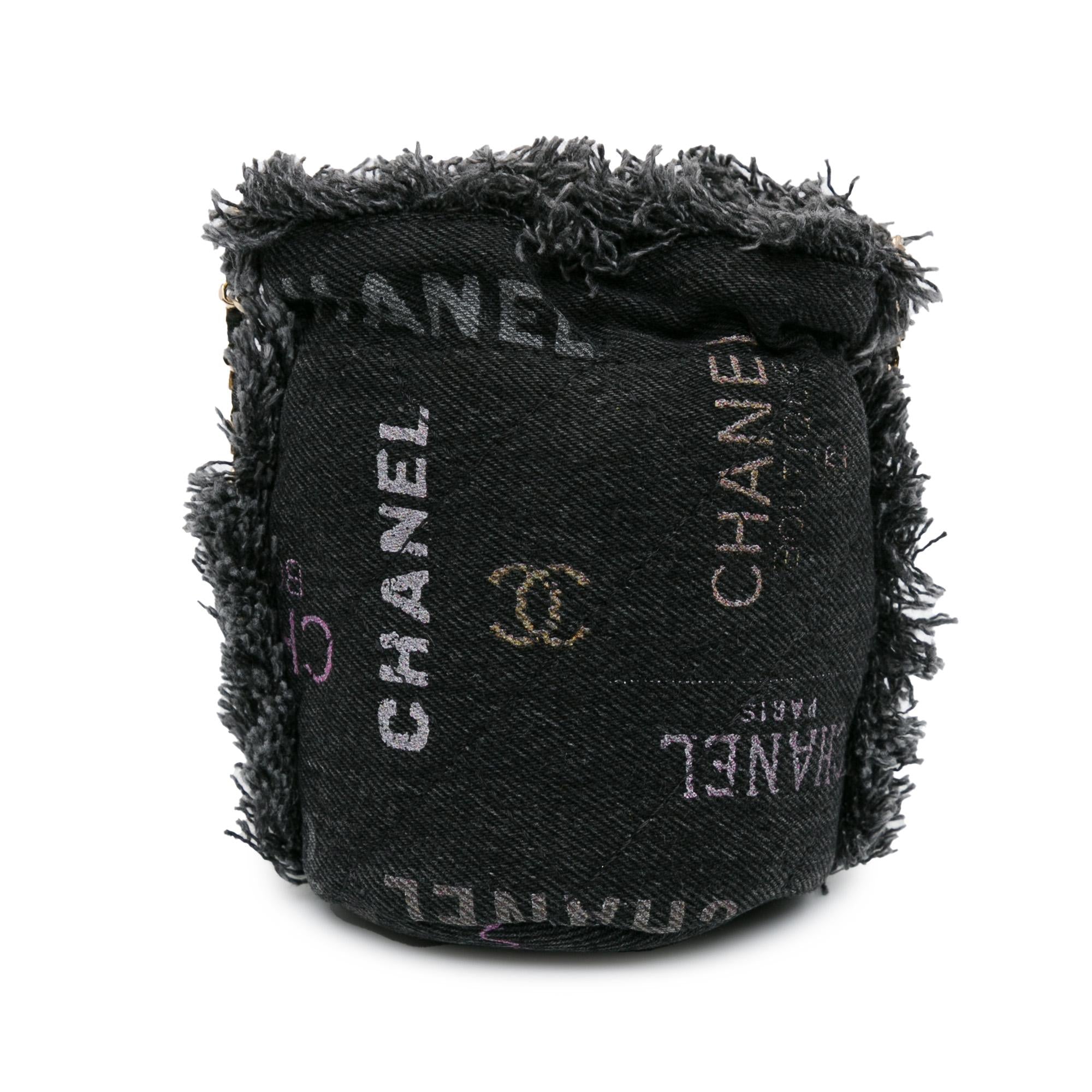 Top Quality Chanel Mini Denim Mood Bucket with Chain (SHG-oUrCJ6)