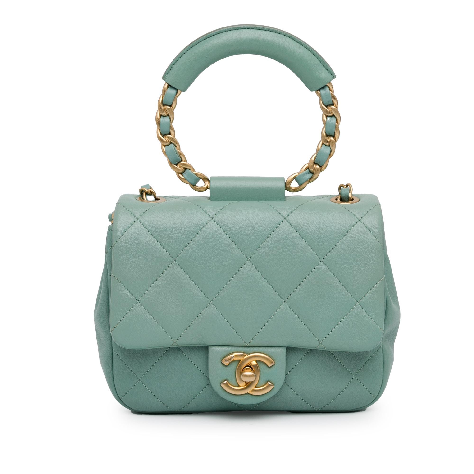 Top Quality Chanel Mini Lambskin In The Loop Flap (SHG-YZnOKG)