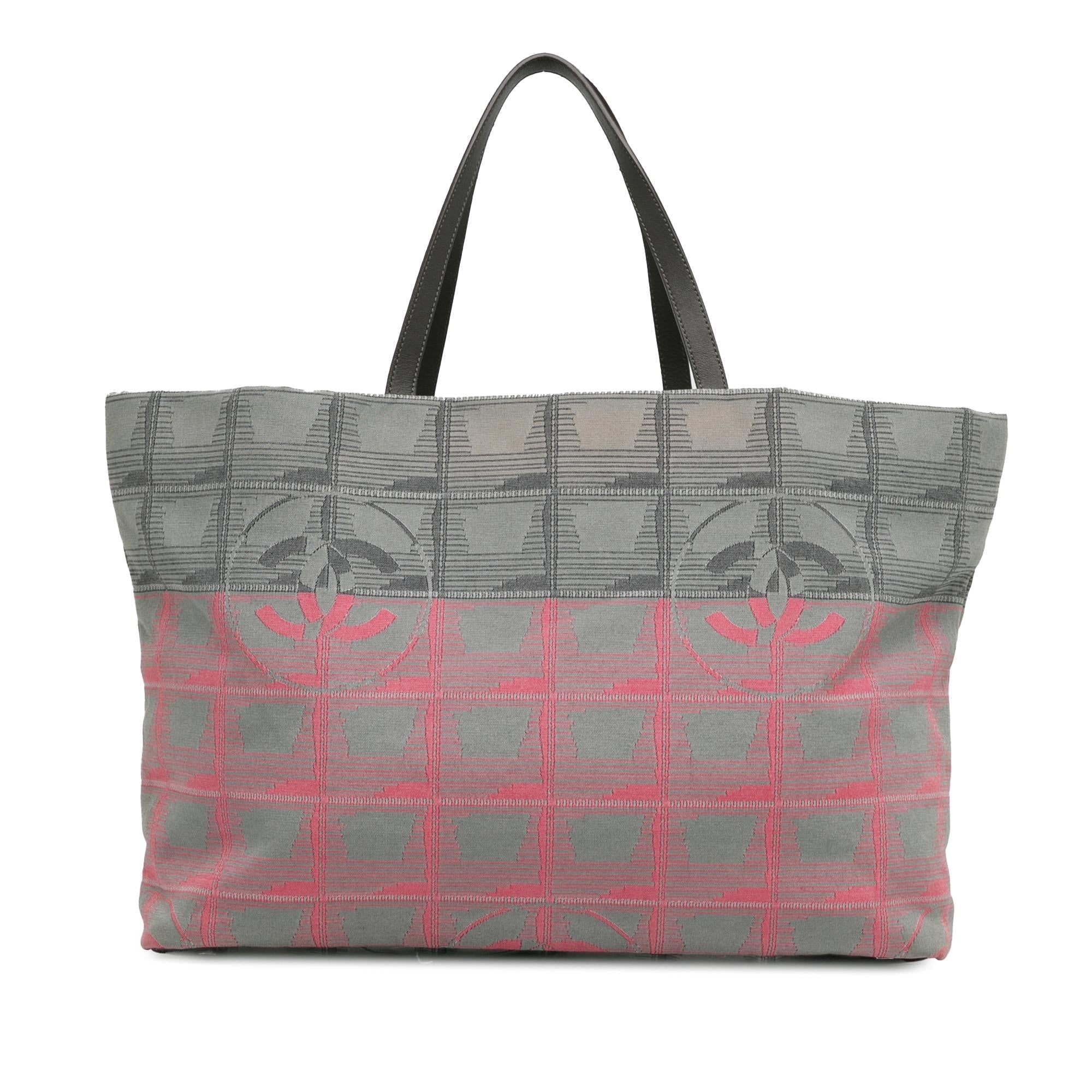 Top Quality Chanel New Travel Line Bicolor Nylon Tote (SHG-ay6wPX)
