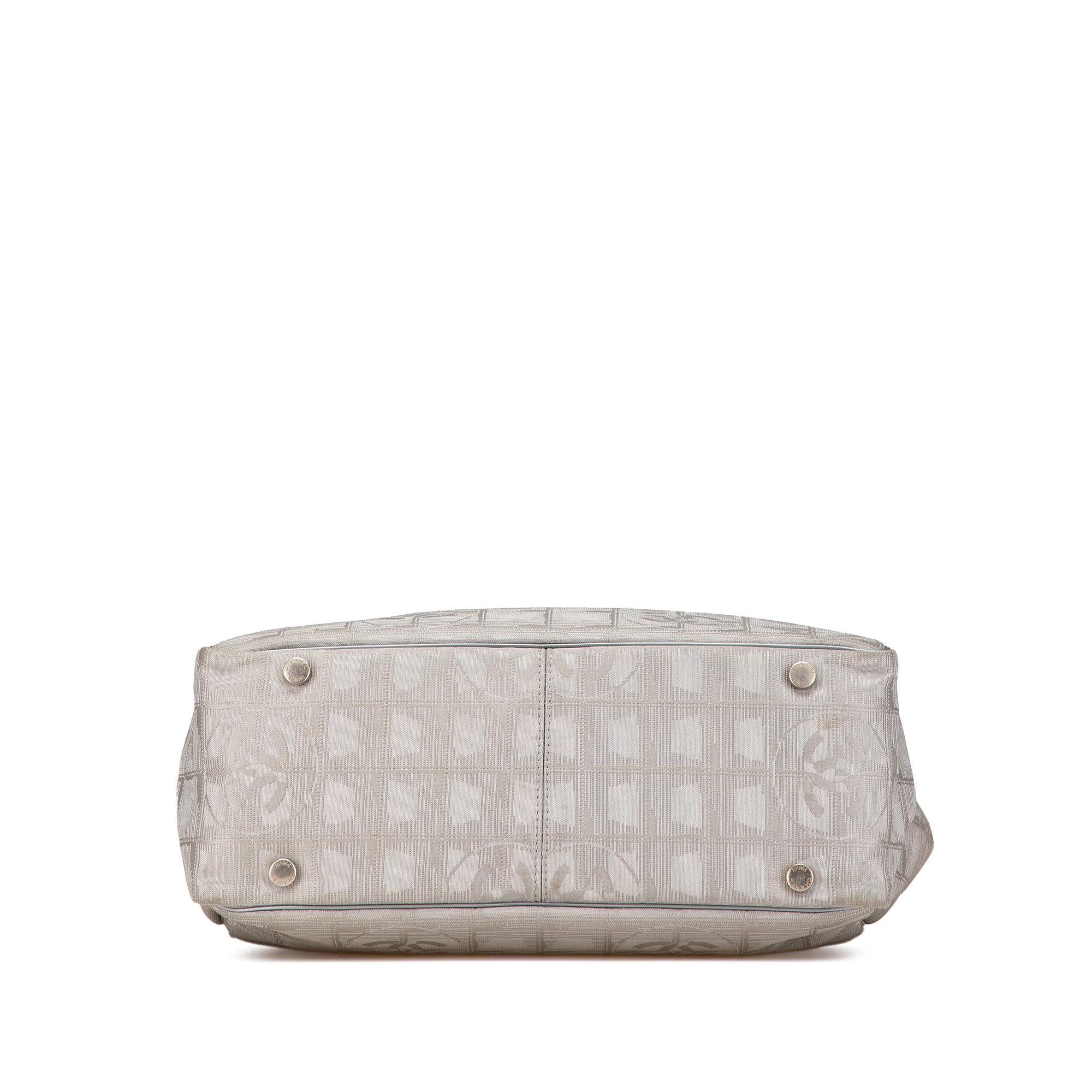 Top Quality Chanel New Travel Line Nylon Tote (SHG-w9v5un)